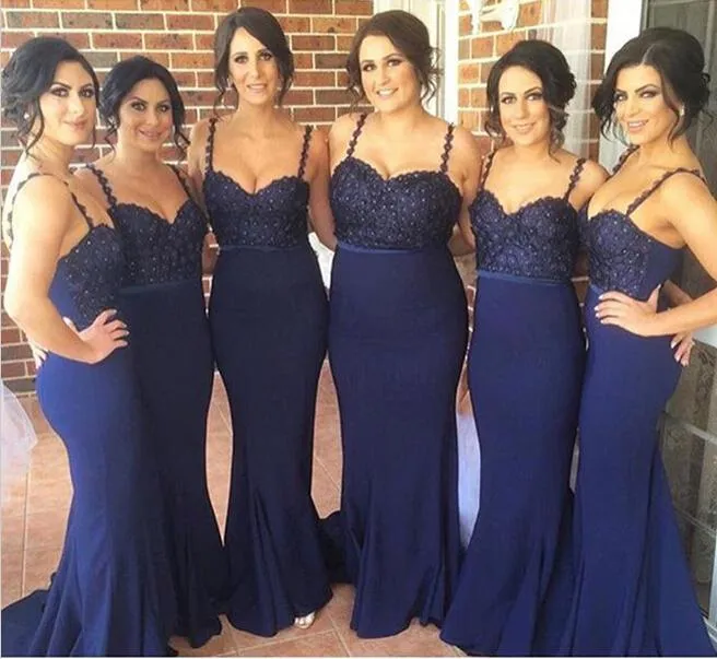 2016 vestidos de dama de honor de sirena con cuentas 2015 nueva correa de espagueti vestidos de dama de honor cariño azul marino vestidos de fiesta de boda