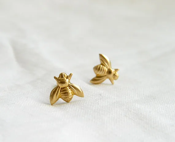 S021 Gold Silver Honey Bee Earrings Tiny Honeybee Stud örhängen Woodland Insect Fly Bird Honey Bumble Bee Studörhängen8413117