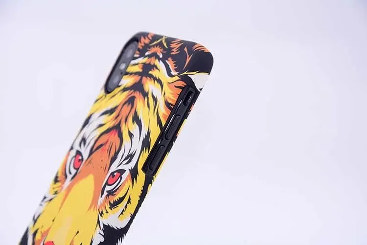 Merkdieren Lion Wolf Owl Pattern Hard Back Phone Case voor iPhone X Gloed in de Dark Luminous Forest King Case