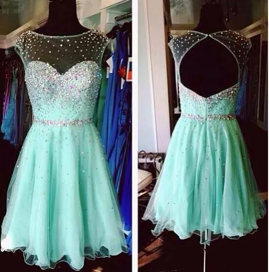 Mint Green Homecoming Dresses 2020 High School Junior Prom Dresses Sheer Neck Cap Sleeves Beaded Crystals Open Back Party Cocktail Dresses