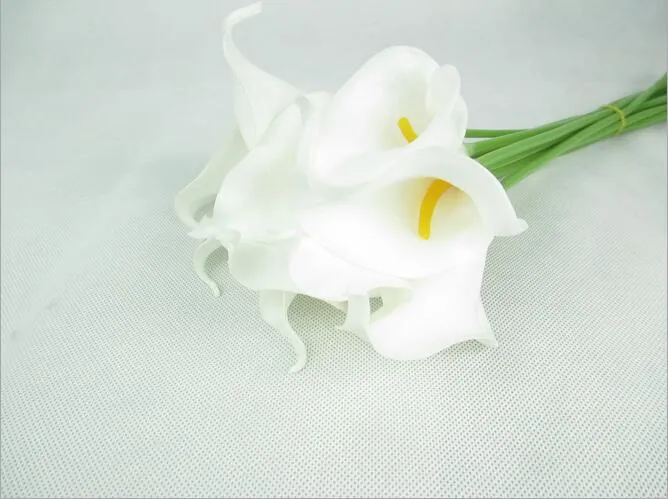 15 tum calla lilja för bröllop bukett blomma doft mjuk plast blommor dekorativa blommor calla real touch gratis frakt hp09