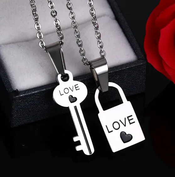 Newest Fashion Romantic One Pair Couple Lover's Gifts Lock and Key Pendant Necklace Stainless steel together Love Heart Logo Hot