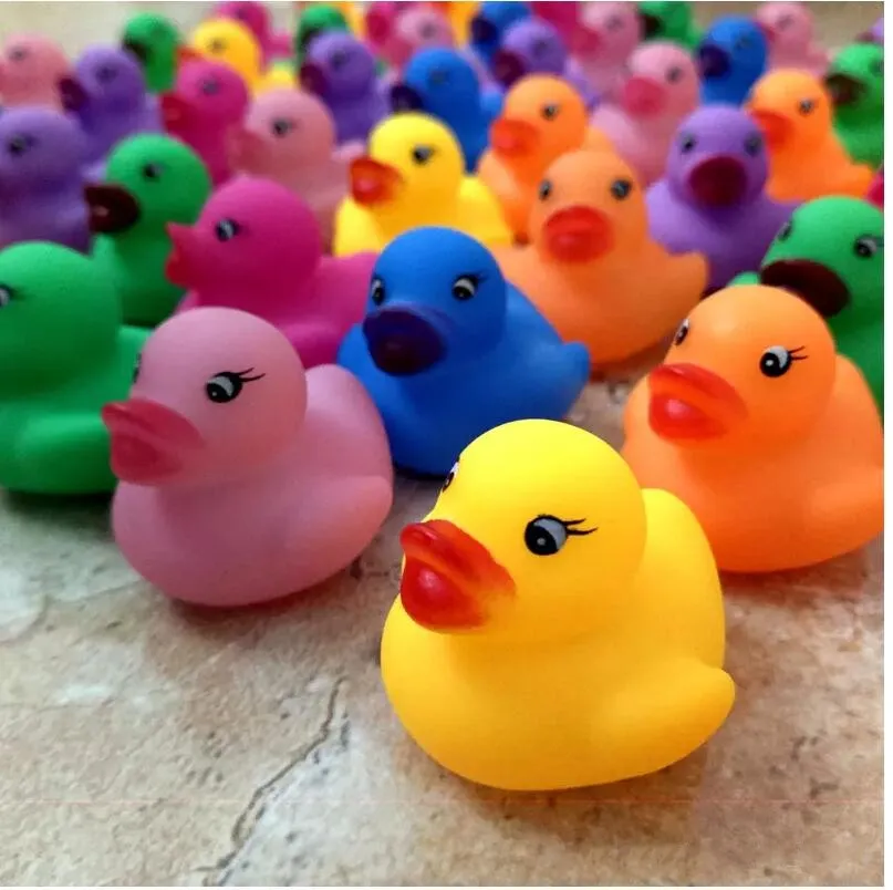 Animaux Coloré Doux En Caoutchouc Flotteur Squeeze Son Grinçant Jouets De Bain Classique En Caoutchouc Canard En Plastique Salle De Bains Natation Jouets Cadeaux