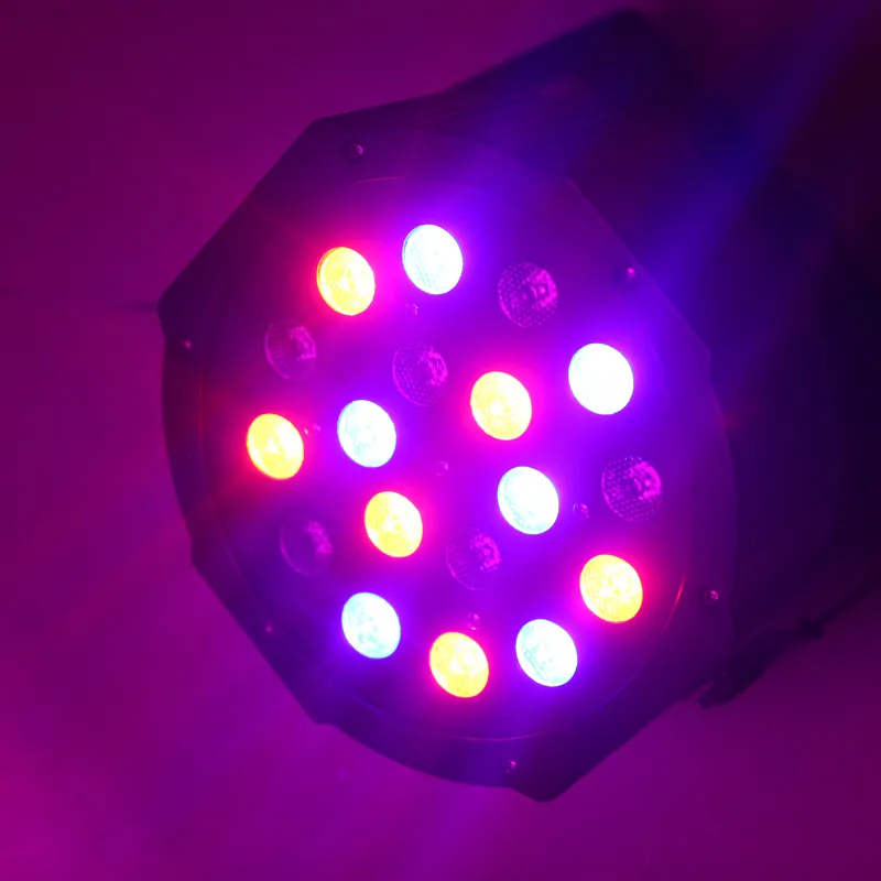DHL LED Stage Light 18x3W 54W 6 Kanaal RGB LED Vlakke PAR-verlichting voor Club DJ Stage Party KTV Disco DMX 512 Controle