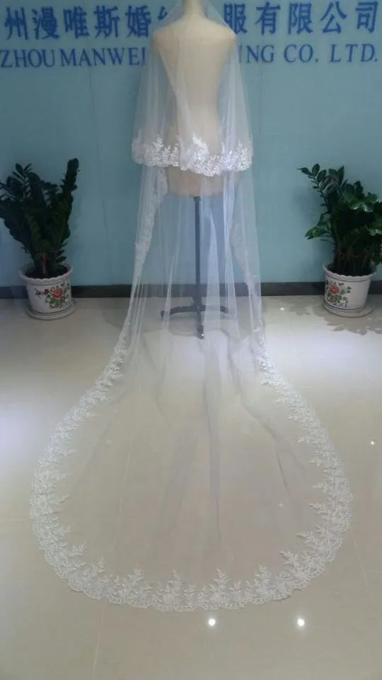 2019 Katedra Welony ślubne Długie Appliqued High End Tulle Zroszony Dwie warstwy Uroczy White Wedding Veils Custom-Made Blusher Welon