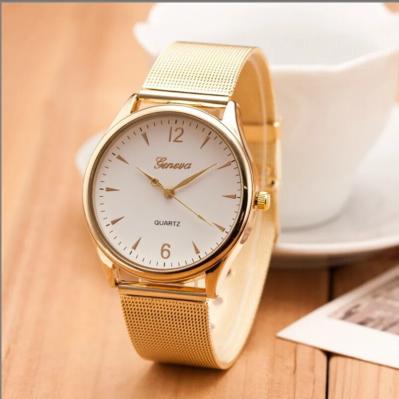 Mulheres Genebra Relógios Mais Novo Liga Malha Cinto Cool Assista Preço de Fábrica Golden Band Ladies Quartz WristWatch