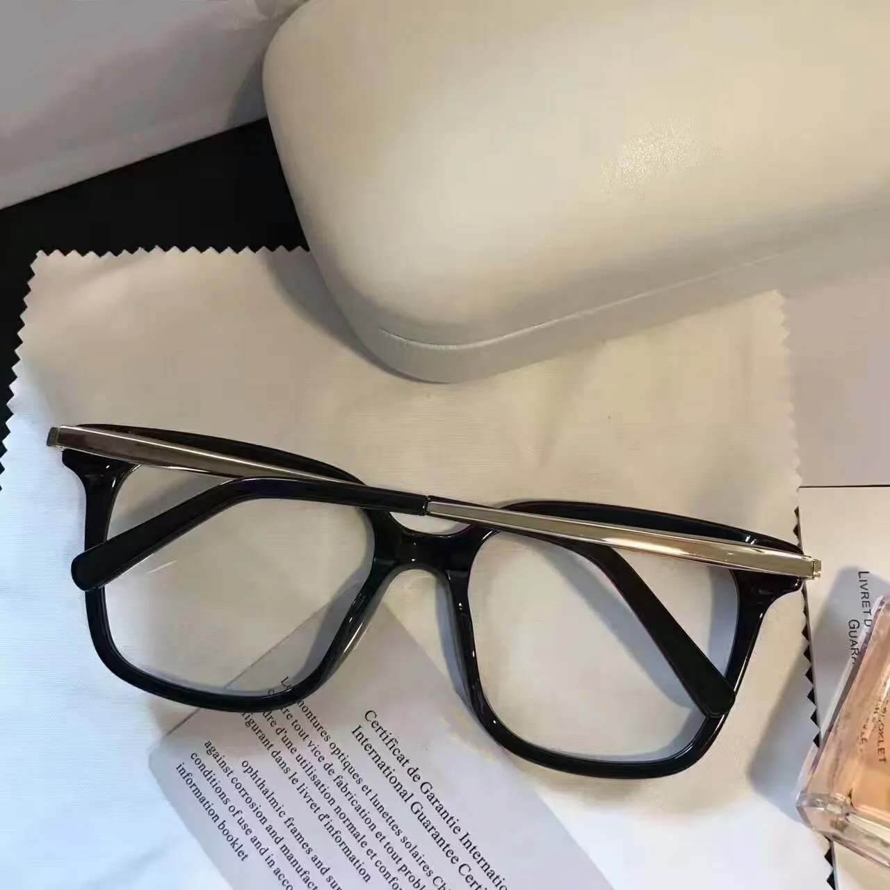 New eyeglasses frame women men brand designer eyeglass frames designer brand eyeglasses frame clear lens glasses frame oculos with case 2707