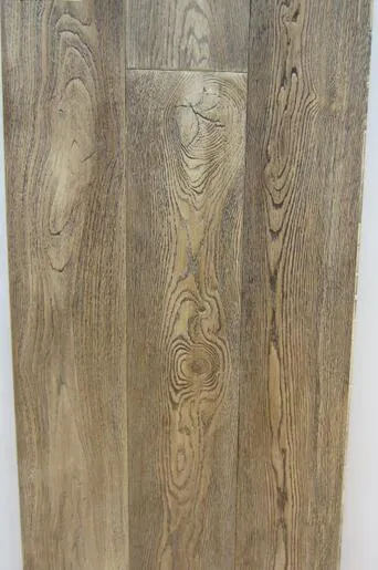 Holzstreifenboden Brus-Holzboden Handscraped01 Großer Wohnzimmerboden Holzboden im europäischen Stil Einfacher Holzboden Old Ship Wood