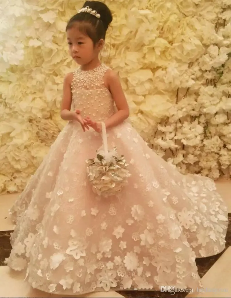 Mignon Spaghetti À La Main Fleur Filles Robes Arc Ceinture Perle Princesse Enfants Étage Longueur Demoiselle D'honneur Robe Fille Pageant Ball Gown226W