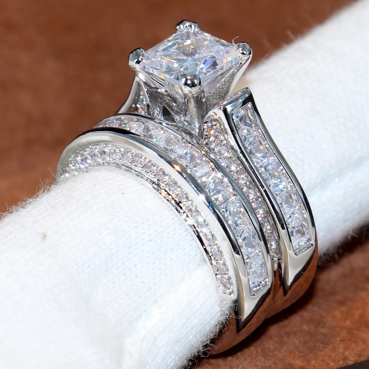Victoira Wieck Vintage Jewelry 14KT White Gold Filled Princess Cut Square Topaz CZ Diamond Women Wedding Engagement Bridal Ring Set Gift