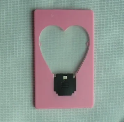 Heart Purse Plånbok Mini Portable Kärlek Ficka LED Kort Ljuslampa Sätt i plånbokslampa för barn LED TOYS Presenter