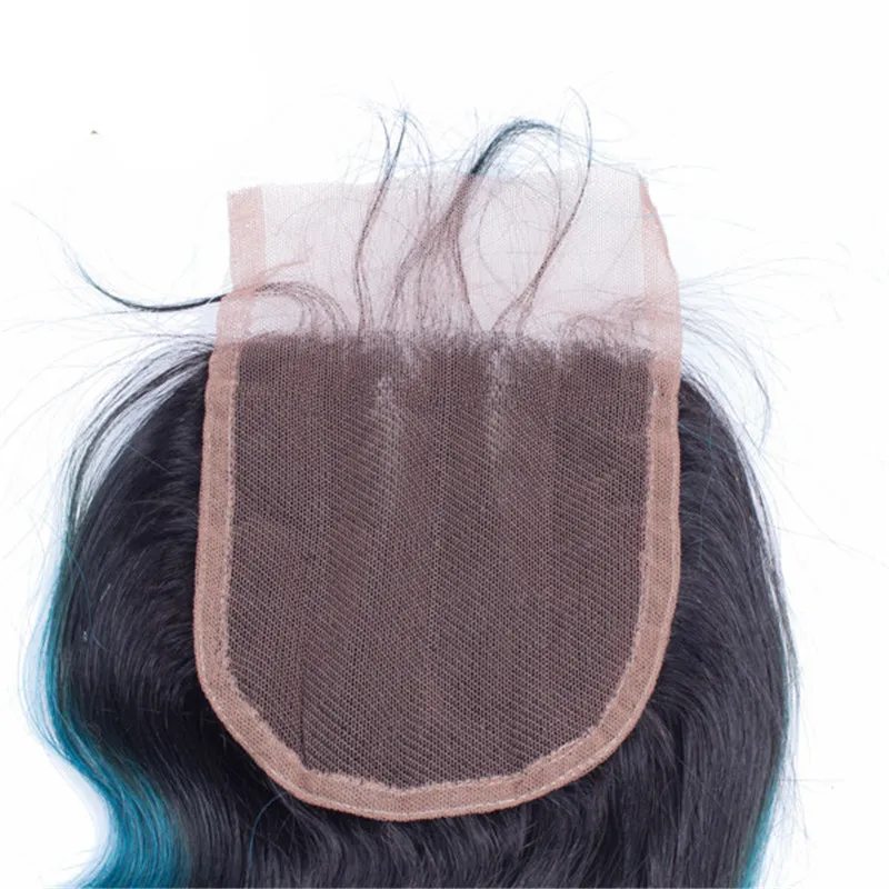 Tissage de cheveux ondulés deux tons bleu ombré 1B avec fermeture supérieure, racines foncées, partie libre bleue ombrée, fermeture en dentelle avec faisceaux de cheveux