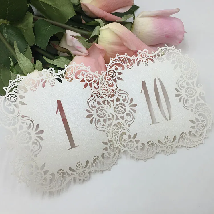 Creative Hollow Laser Cut Carding Carding Cards Numery Znak Karty Tabeli Romantyczny Wedding Event Party Supplies