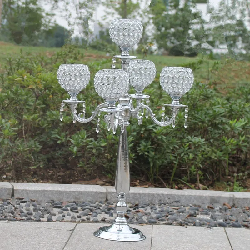 Candélabres en métal à 5 bras de 76 cm de hauteur avec pendentifs en cristal, bougeoir de mariage finition argent brillant