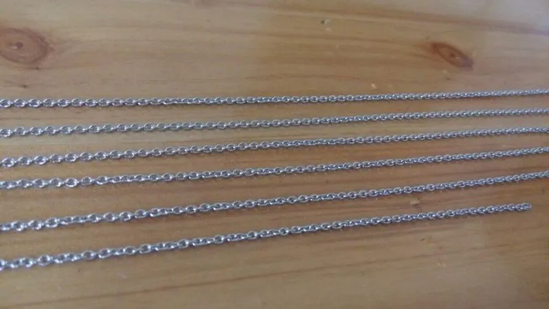 Partihandel 10 meter Silver Tone Rostfritt Stål Tunna 1,8mm O Länkkedja Smycken Hitta kedja DIY Smycken till salu Pris