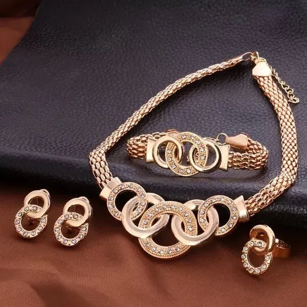 Mode Luxus Kristall Handschellen Halskette Ohrring Armband Ring Set Metall Vergoldet Strass Einzigartige Acht Kreis Kreuz Schmuck