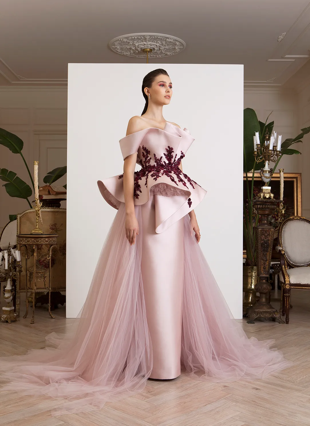 AzziOsta robe de soirée fantaisie avec tulle sur-jupe épaules dénudées appliques perlées robes de soirée mode dos nu satin robes de bal formelles