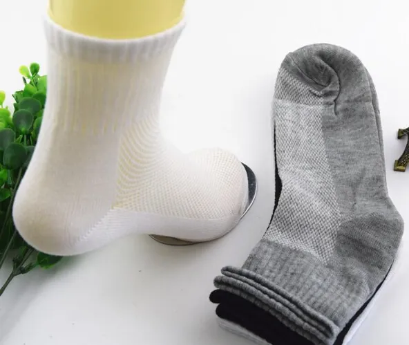 Mens långa bomullstrumpor män våren sommar soild mesh socka alla storlekar kläder tillbehör till manlig