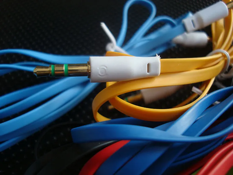 3.5mm to 3.5mm Colorful flat type Car Aux audio Cable Extended Audio Auxiliary Cable 