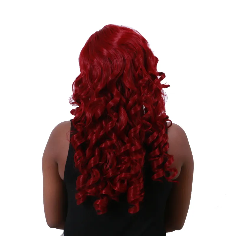 Femmes européennes américaines noir bouclés vague cheveux synthétiques dames 65 cm de long résistant à la chaleur ondulés Cosplay perruques de haute qualité en gros et au détail