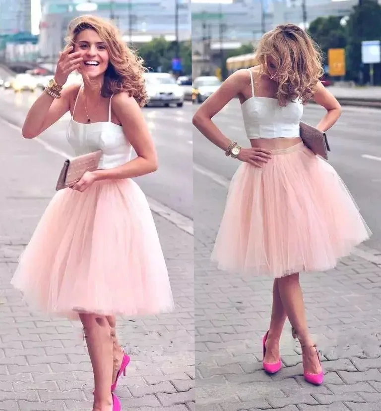 2016 Instock barato verão tiered tutu saia tulle curta dama de honra vestidos 7 camadas festa festa saias meninas moda bola vestido de baile comprimento do joelho