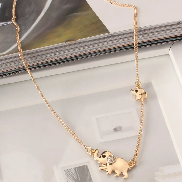 Crystal Elements Home Fashion Jewelry 2 Size Elephant Necklace Mother's Day gift wholesale