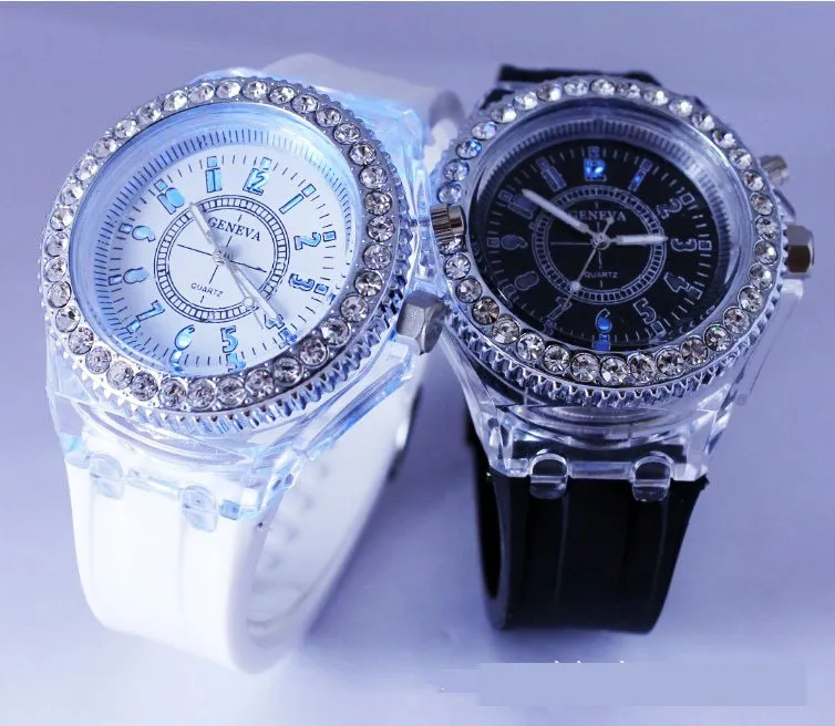 LED Light Glow Geneva Orologi pietra di cristallo di diamante Led Light orologio unisex gelatina di silicone lampeggiante Orologi da polso Orologi sportivi di DHL