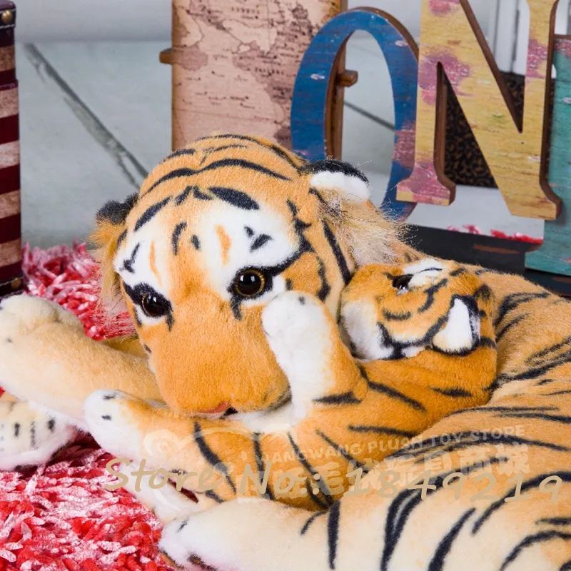 Dorimytrader grande tigre deitado criança tigre brinquedo de pelúcia boneca animal realista tigre presente de aniversário para crianças 24 polegadas 60 cm DY618993714730