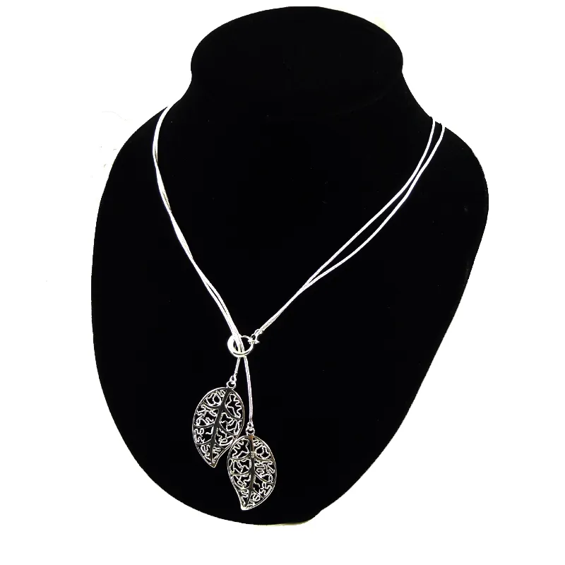 Vente de promotion 925 Collier de chaîne en argent Mode de Noël 925 Silver 2 Collier de feuilles bijoux Livraison gratuite Vente chaude 1357