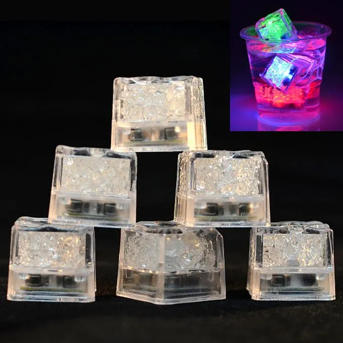 Aoto colors Mini Romantic Luminous Cube LED Artificial Ice Cube Flash LED Light Wedding Christmas Party Decoration