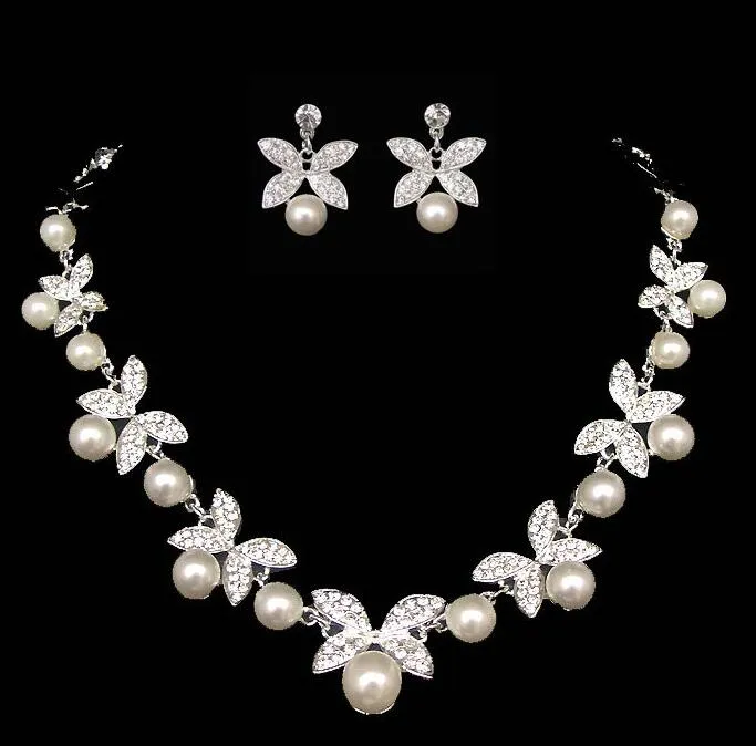 Bröllopsrhinestone Pearl Necklace + Örhängen Bröllop Bridal Smycken Satser Bröllop Tillbehör Bridalmaid Dress Party Bröllop Smycken HT035