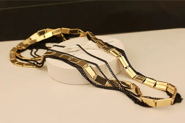 الأزياء الأوروبية العصرية سميكة الذهب سلسلة شقة متعددة سلاسل سوداء قلادة سترة سلسلة طويلة مجوهرات