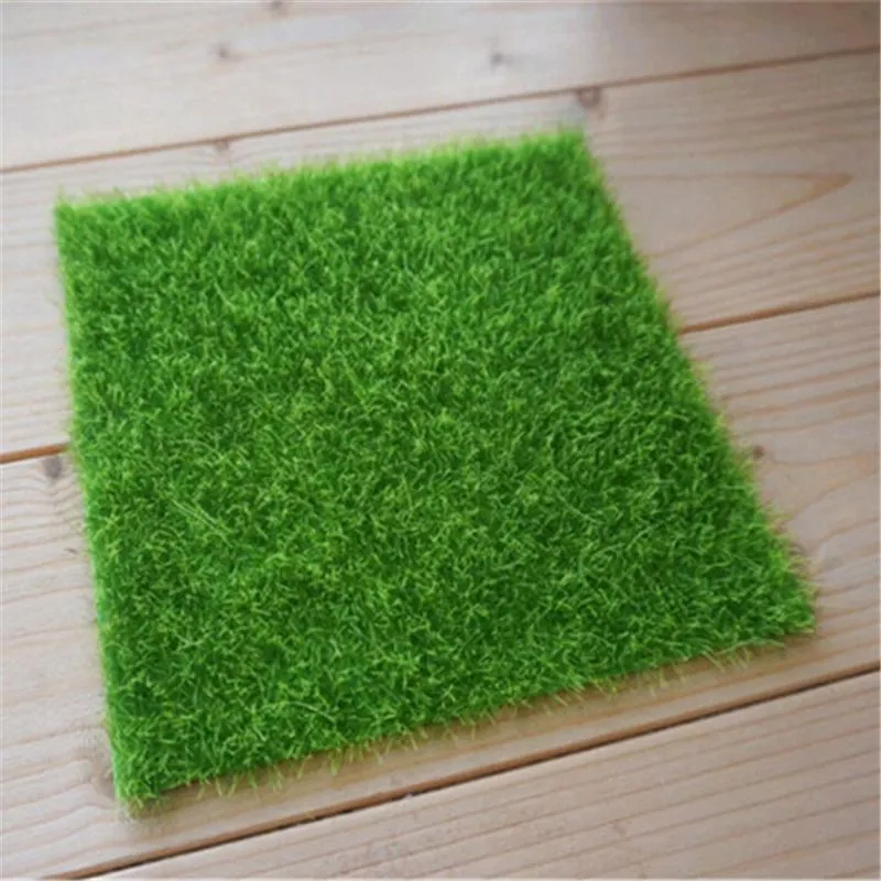 Muschio artificiale finto Prato decorativo Micro Paesaggio Decorazione Fai da te Mini Fata Giardino Simulazione Piante Erba verde Erba 15x15 cm Taglia piccola