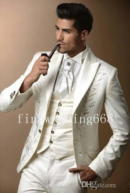 Embroidered Peak Lapel One Button White High quality Groom Tuxedos Suit Wedding Men's suits (Jacket+Pants+Tie+kerchief+Vest) 75