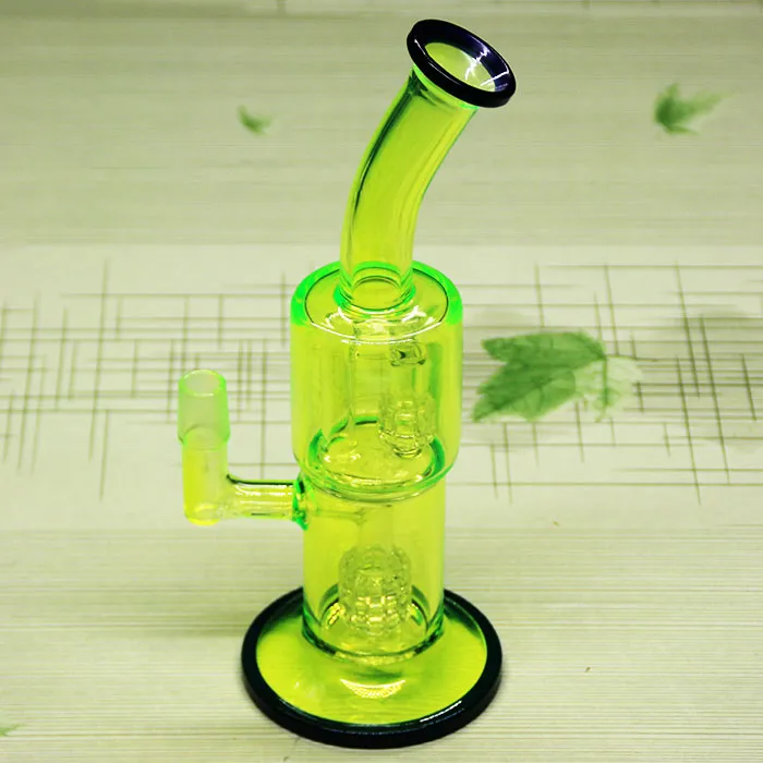 Fluorescerande grönt glasbongar röker vattenrör med domelös titan nagel för tobak och oljerigg 18,8 mm Jiont gratis frakt