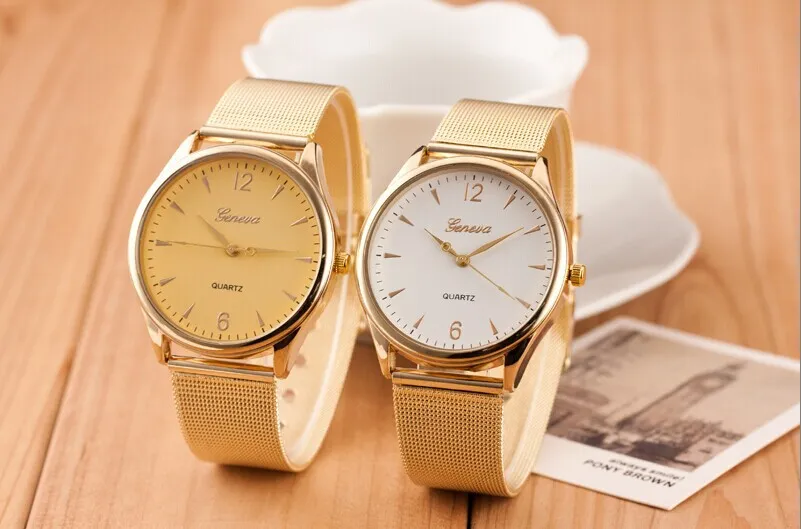 Mulheres Genebra Relógios Mais Novo Liga Malha Cinto Cool Assista Preço de Fábrica Golden Band Ladies Quartz WristWatch