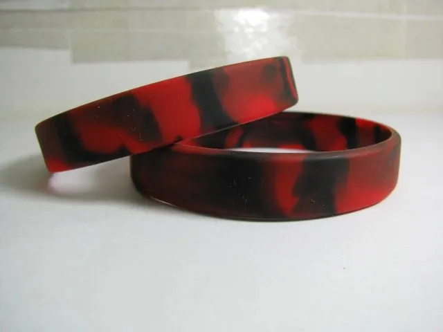 Custom Text & Logo Designs Swirled Camo Silicone Wristband For Events Promotion Gifts