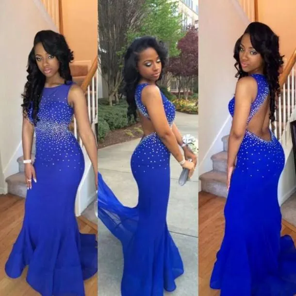 Nowy Tanie Seksowne Prom Dresses Jewel Neck Illusion Royal Blue Tulle Kryształ Frezowanie Backless Mermaid Party Dress Formalne Słodkie 16 Suknie Wieczorowe