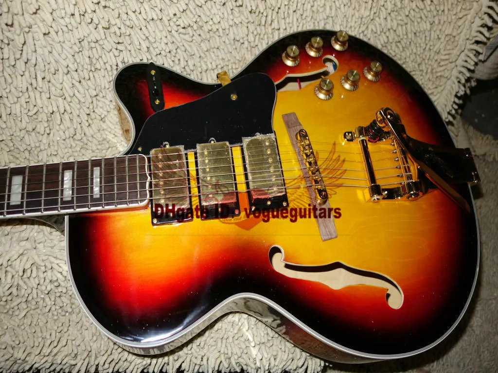 LNewest guitare personnalisée Sunburst 3 Pickups guitare Jazz creuse matériel en or guitares en gros chaudes