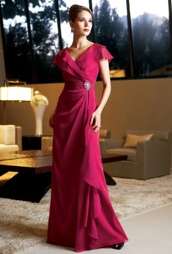 Modeste Fuschia Robes Longue Formelle Fuchsia En Mousseline De Soie Mère De La Mariée Robes Col En V Cap Manches Cristaux Invités De Mariage Robe Plus La Taille