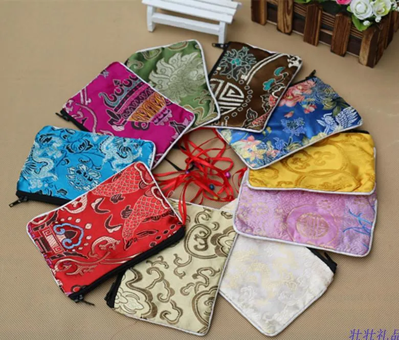 Small Zipper Silk Satin Gift Bags Jewellery Pouch Bell Coin Purse Card Holders High Quality Cloth Packaging Pocket with Lining 2272141