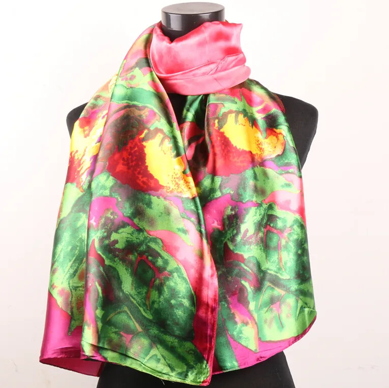 Blommor Gröna blad Hot Rosa Dammode Satin Oljemålning Halsdukar Lång omlott Sjal Strand Sidenscarf 160X50cm