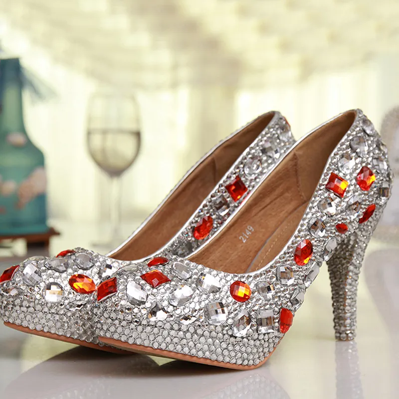 Spedizione gratuita di lusso in argento fatto a mano strass cristallo rosso scarpe da sposa punta rotonda tacco alto scarpe da damigella d'onore prom tacchi alti