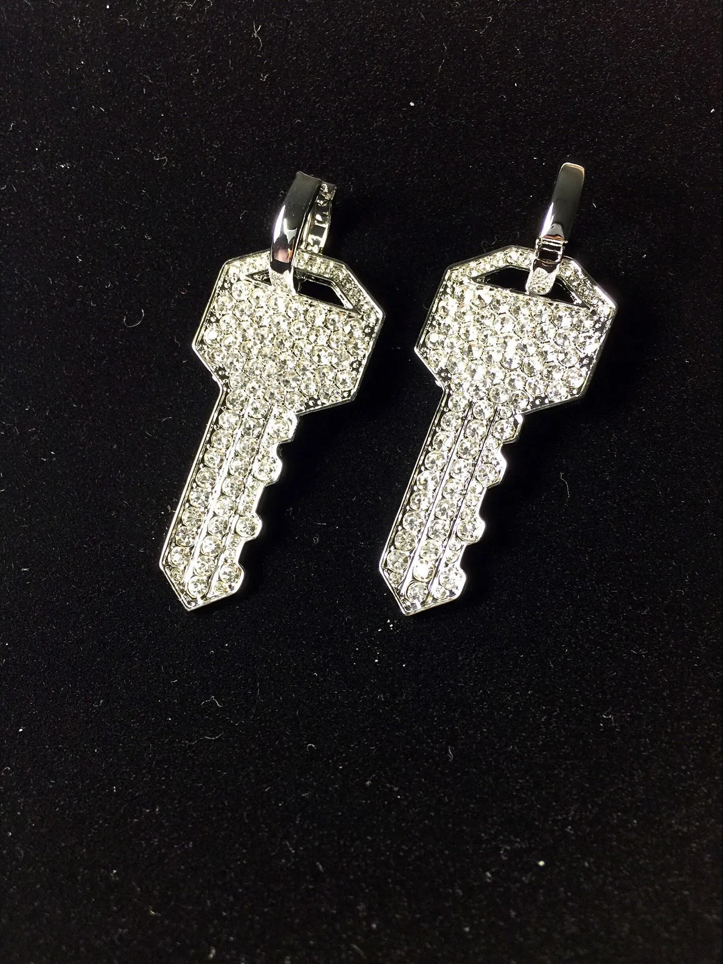 Ny Brand Crystal Key droppörhängen för kvinnor Fashion Punk smycken guldörhängen brincos strass dingle örhängen bijoux7054984