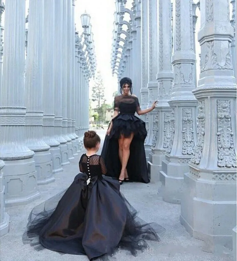 Élégant Noir Hors Épaule Robes De Bal 2015 Haute Basse Robes De Soirée Sexy Dos Nu Balayage Train Tulle Satin Formelle Robes De Soirée Cus198h