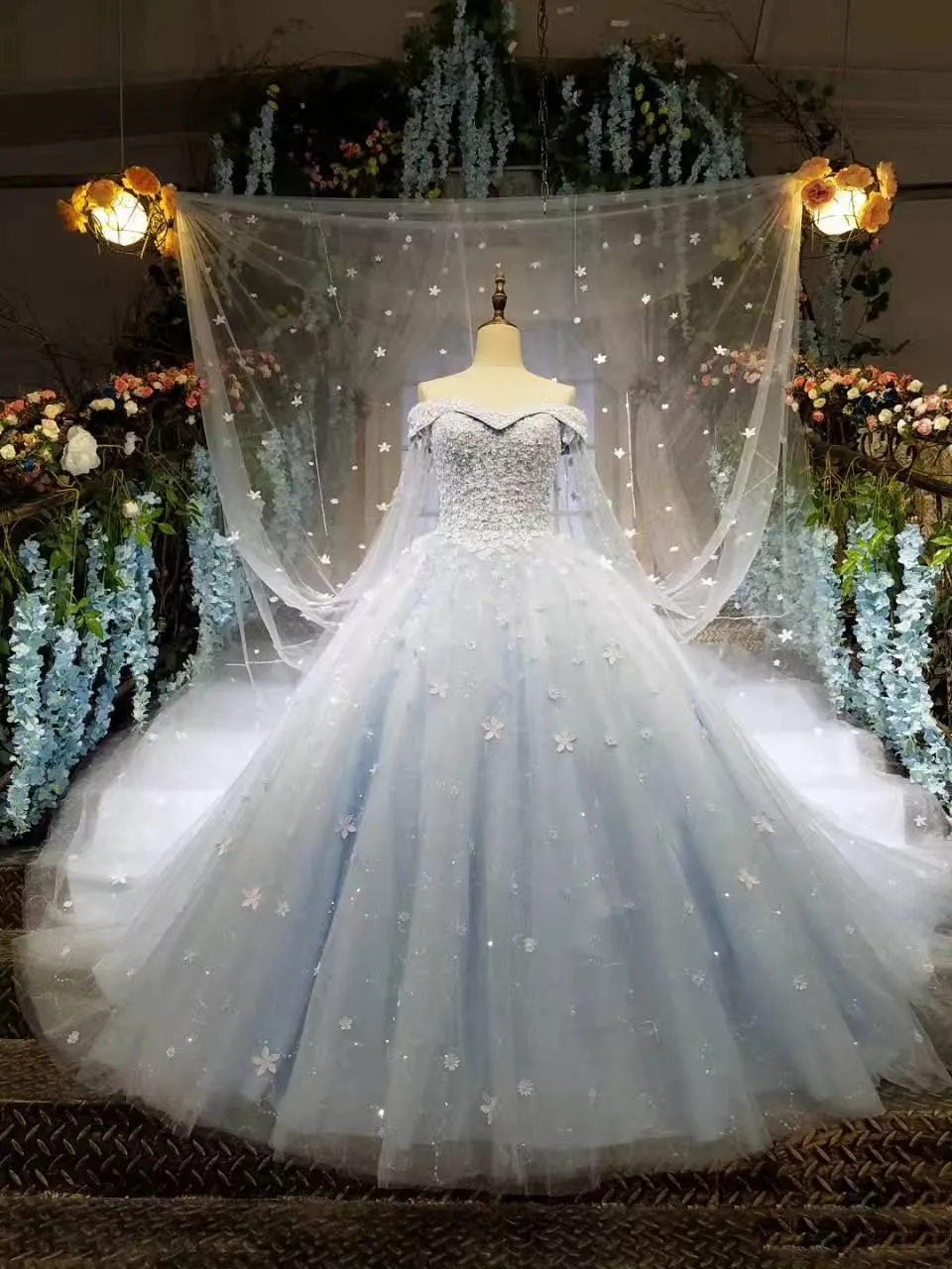 2018 winter fall snow garden V neck Ball gown off the shoulder wedding dresses western hands made flowers bridal wedding gowns2526