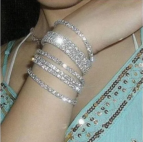 Braccialetti con strass di cristallo elasticizzato a una fila, catene di braccialetti di moda, accessori gioielli con braccialetto con strass di cristallo da sposa