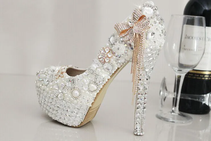 Date Style Superbe Strass Perle De Mariage Chaussures Cristal De Fierté Pedding Talons Hauts Pompes Robe Perle Enceinte Pompes Chaussures