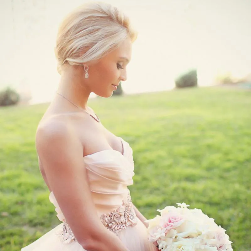 Abiti da sposa abiti da sposa abiti da sposa rosa blush affascinante Abito da sposa con mancorsi in perline di fiore in perline