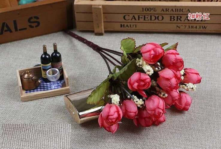 Julförsörjning 15 Mini Rose Artificial Flowers 7 Färger Selection Rosebuds Star Party Decoration Wreaths Silk Bud Factory Direct Er01